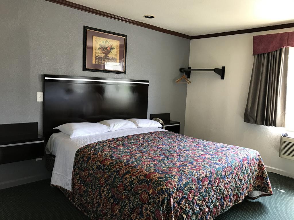 Starlight Inn Canoga Park Los Angeles Exterior photo